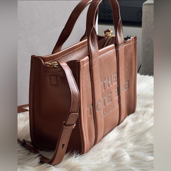 💰SOLD - H009L01SP21 - Marc Jacobs The Leather Small Tote Bag - Picture 3 of 16